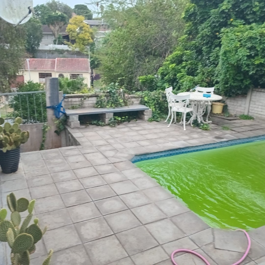 3 Bedroom Property for Sale in Nahoon Valley Park Eastern Cape